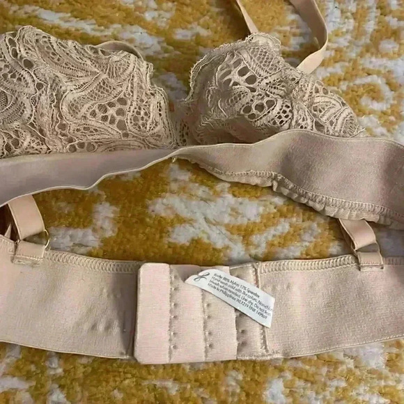 Lively mesh and less tan adjustable back bralette small - Picture 5 of 6
